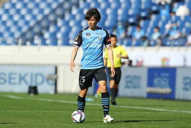 哈兰德对阵水晶宫4场6球 但首次未能带队获胜